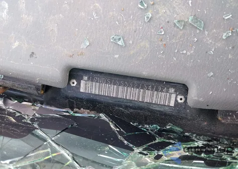 2005 Chevrolet Trailblazer Lt from USA, damaged, VIN 1GNDS13S352134194